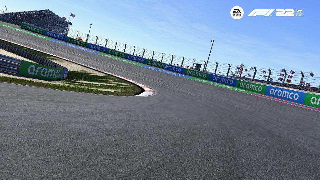 An image of the banked turn at Zandvoort.