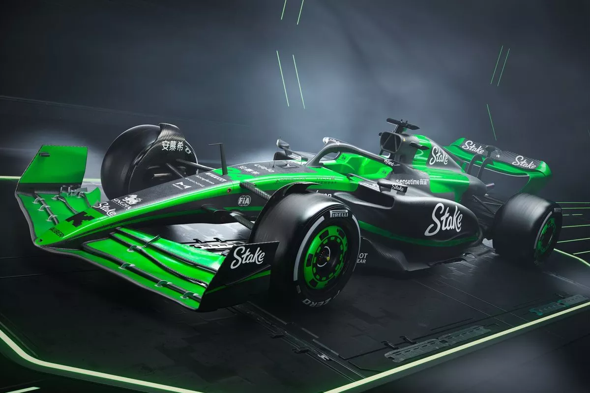 2024 F1 Car Launches: the new Sauber CW44 in black and neon green